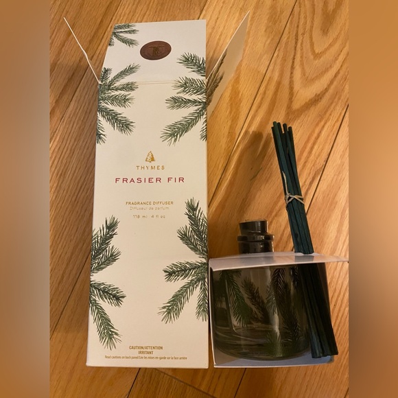 Thymes Frasier Fir Diffuser - Picture 1 of 3